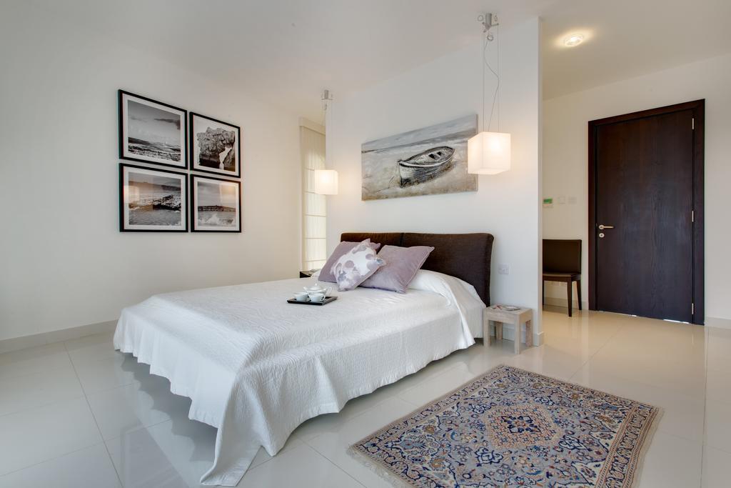 Marvellous Apartment In Tigne Point Sliema Exterior foto